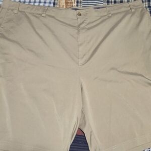 Men's Khaki Shorts